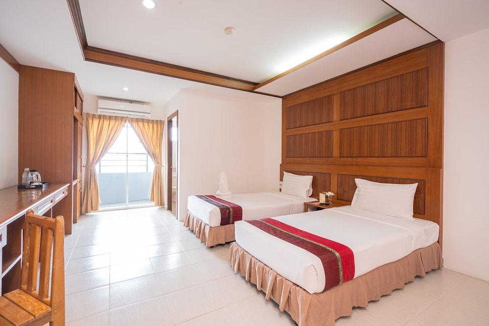 S.B.Living Place Phuket Exterior photo
